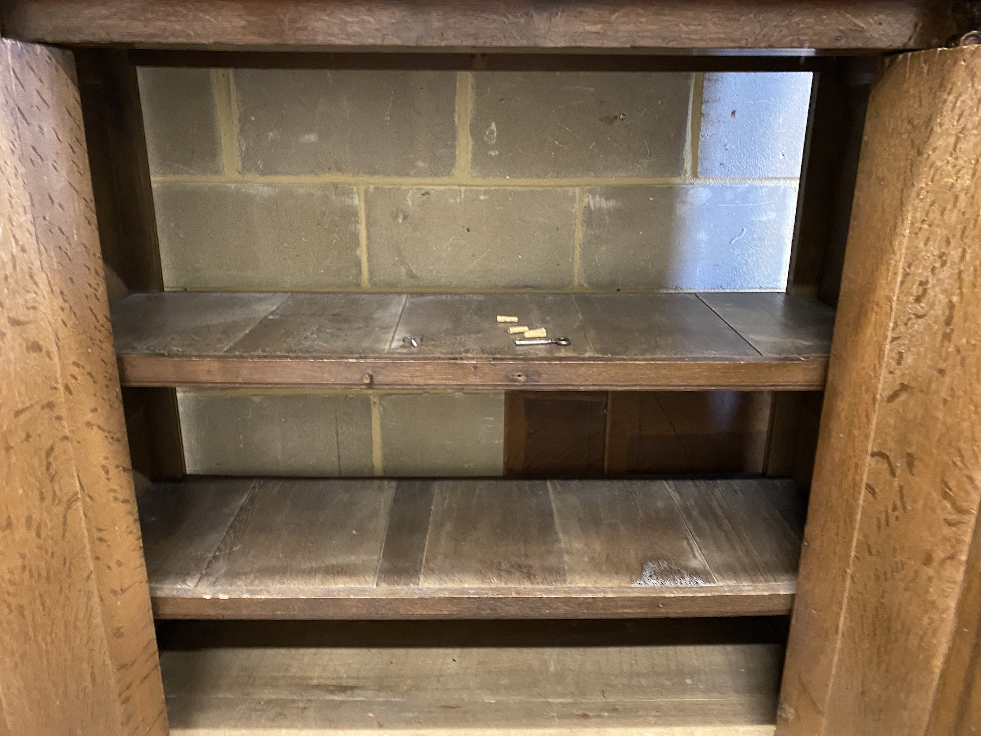 A late 18th / early 19th century Dutch oak armoire, width 172cm, depth 70cm, height 214cm